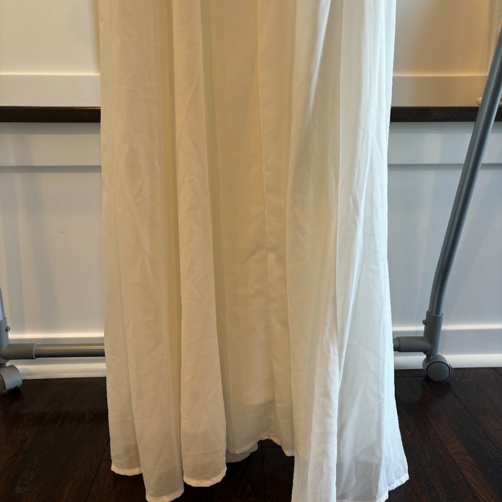 White Lace Slit Maxi Dress - Picture 6 of 8